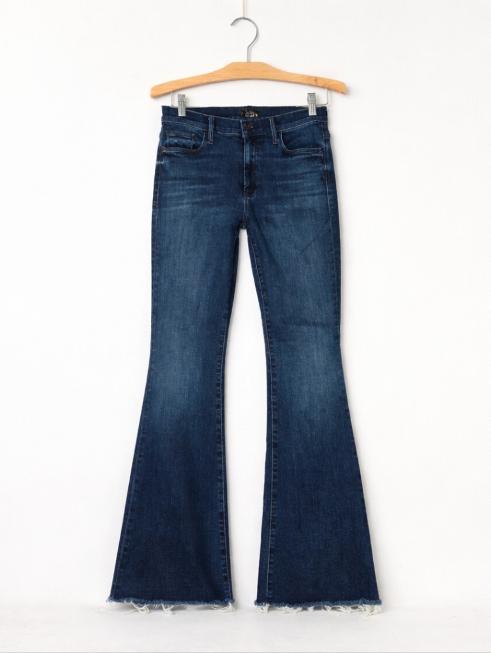 Mother The Weekender Fray Size 28 Mint Condition Dark Stretch Denim Flare - Picture 2 of 15